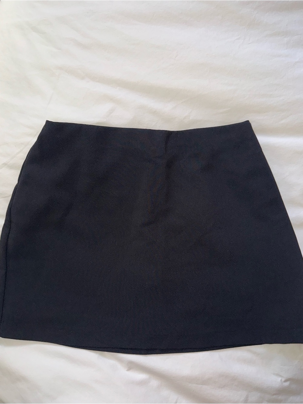 AMERCROMBIE & FITCH BLACK MINI SKORT